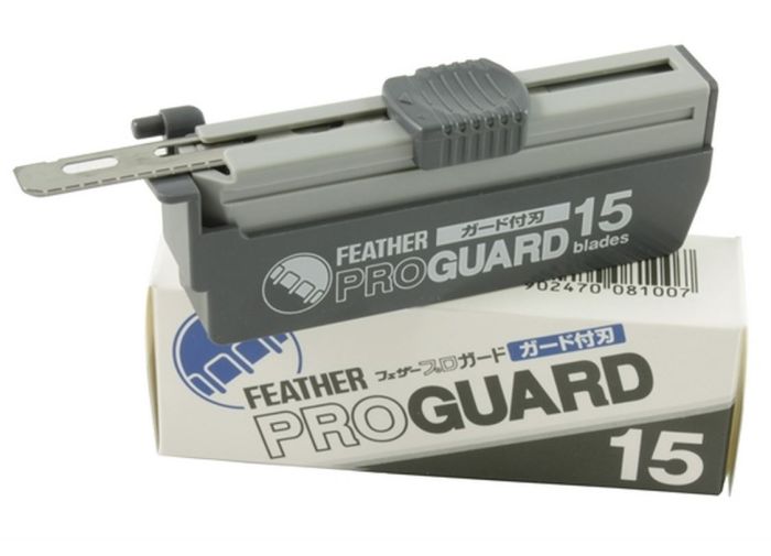 15 x Feather Pro Guard Blades