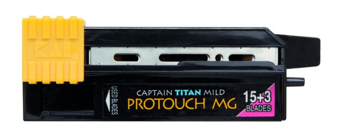15 x KAI Captain Titan Mild Protouch Safety Blades